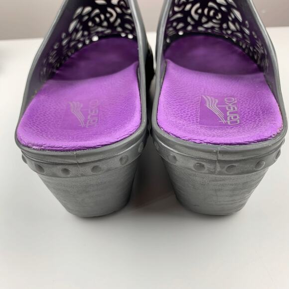 Dansko Pippa Clogs Cut Out Grey Silver Jelly Slip On Women's 39 US 8.5 9 - Picture 8 of 11